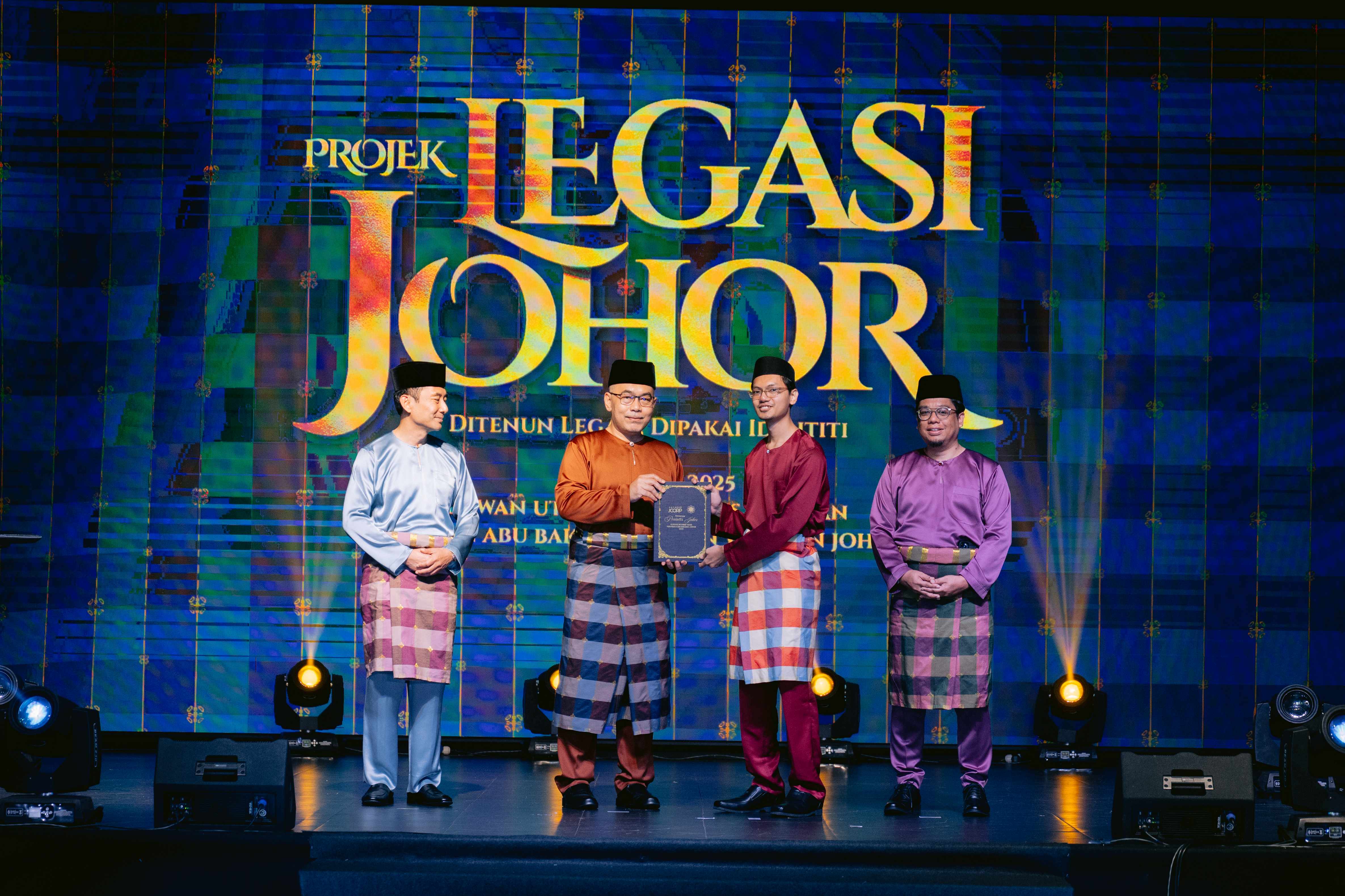 Weaving Heritage into the Future
